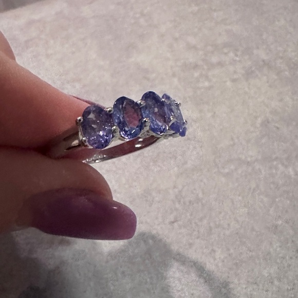 Tanzanite & Sterling Silver Ring Size 7 - Picture 8 of 12
